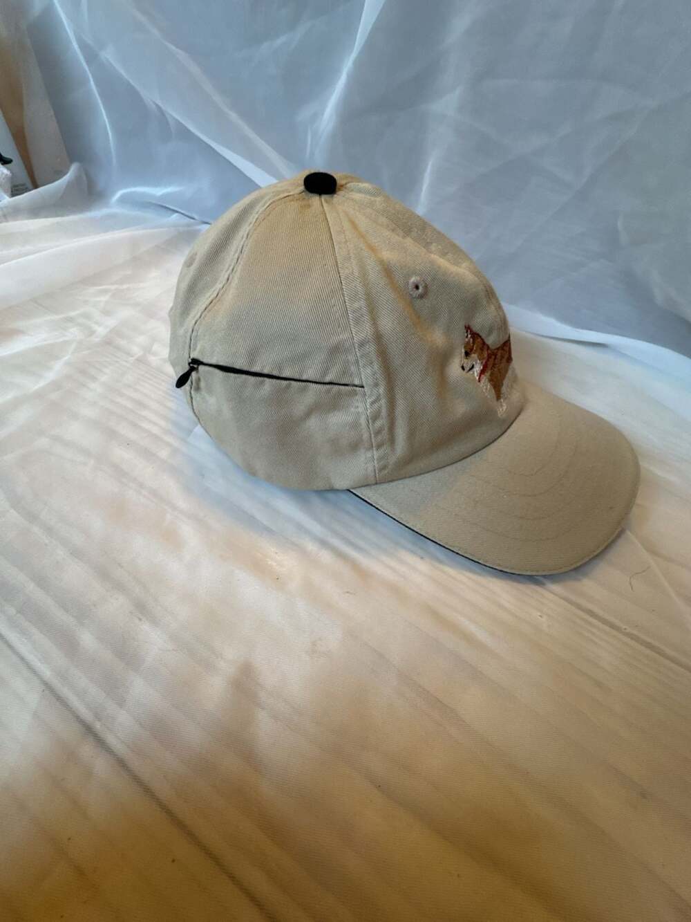 Beige Corgi Embroidered Baseball Cap with Secret Stash Zipper Pocket - Picture 2 of 8